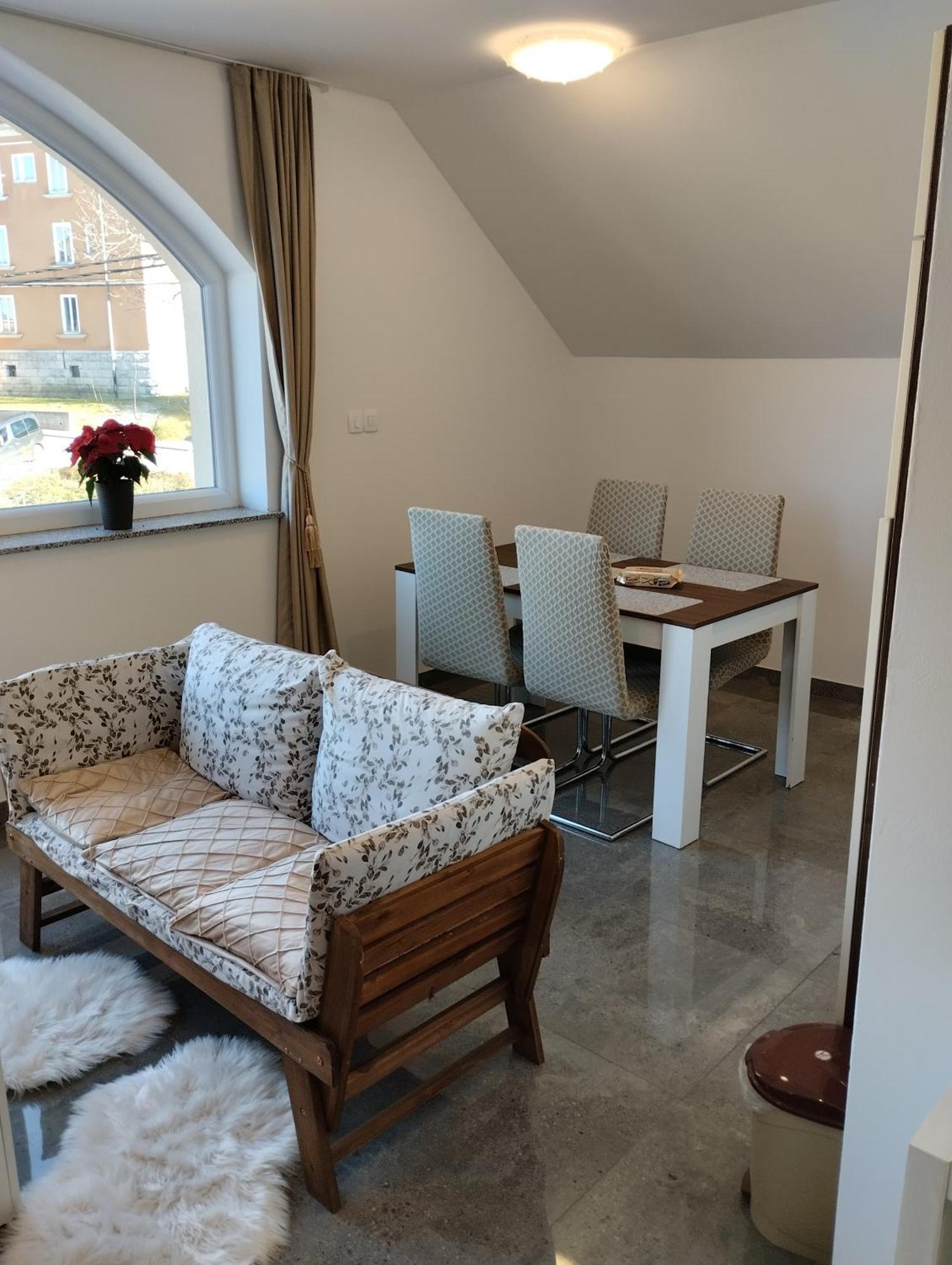 Apartma Azurre Постойна Екстер'єр фото